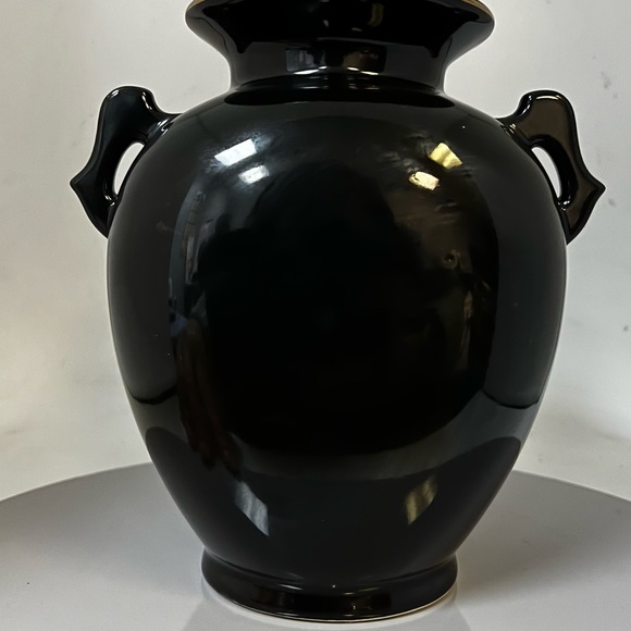 Fine Arts Japanese Black/Gold Gilt Vase - Picture 4 of 9